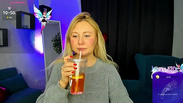 Snapshot of scent__of_woman chatting on February 2026 08:12:01 AM scent of woman online show from February 2026 08:12:01 AM