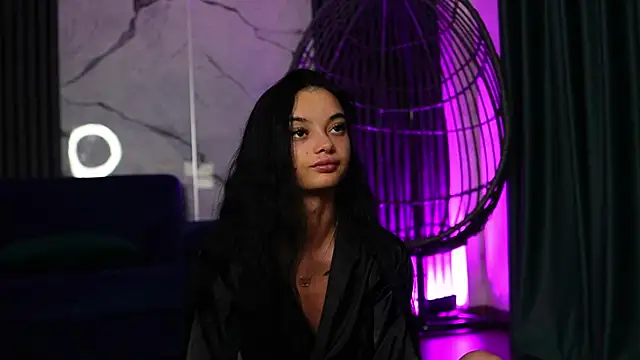 Snapshot of RachelRavee chatting on November 2025 05:17:01 AM RachelRavee online show from November 2025 05:17:01 AM