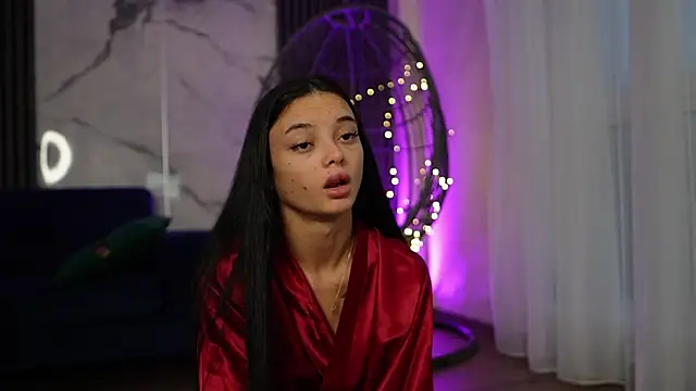 Snapshot of RachelRavee chatting on November 2025 05:13:02 AM RachelRavee online show from November 2025 05:13:02 AM