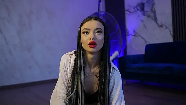 Snapshot of RachelRavee chatting on March 2026 05:13:02 AM RachelRavee online show from March 2026 05:13:02 AM