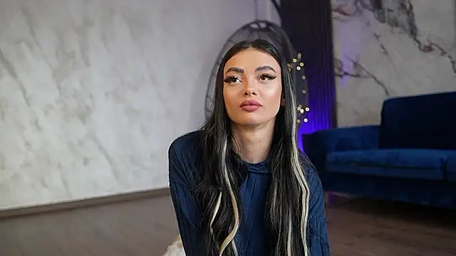 Snapshot of RachelRavee chatting on March 2026 05:12:02 AM RachelRavee online show from March 2026 05:12:02 AM