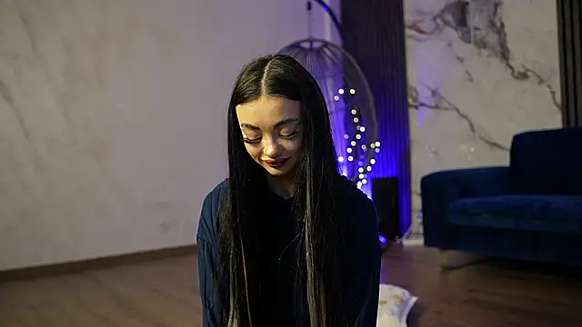 Snapshot of RachelRavee chatting on March 2026 04:13:02 AM RachelRavee online show from March 2026 04:13:02 AM