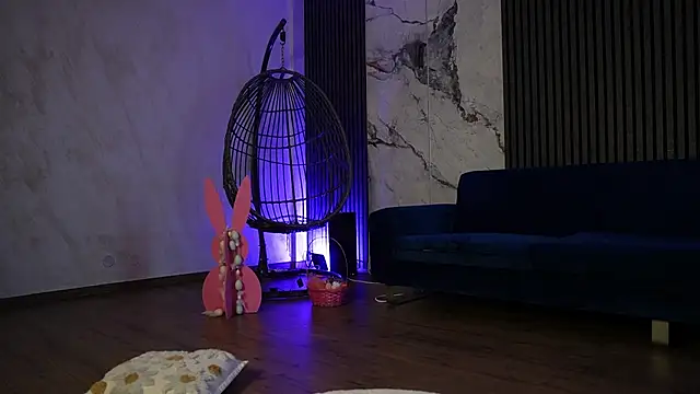 Snapshot of RachelRavee chatting on April 2026 04:17:02 AM RachelRavee online show from April 2026 04:17:02 AM