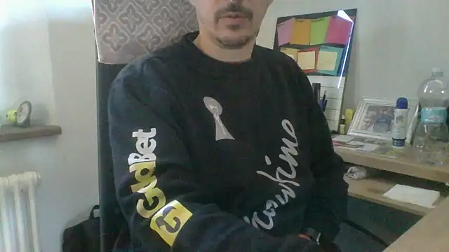 Kawayleo online show from November 2025 10:48:01 AM