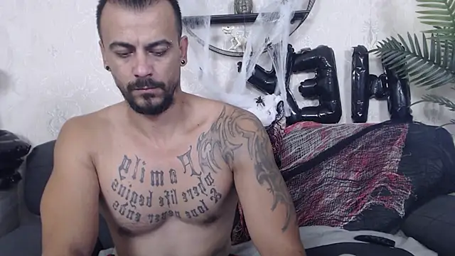 RyanVibe online show from October 2025 11:42:01 AM