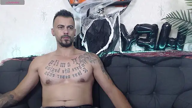 RyanVibe online show from October 2025 04:09:02 PM