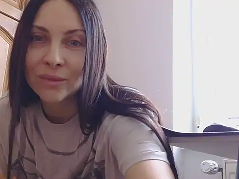 Olivarra online show from February 2026 10:12:01 AM