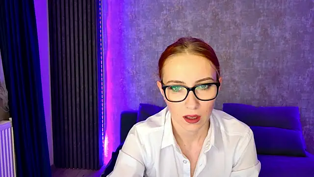 scarleteyes  online show from November 2025 05:06:01 AM