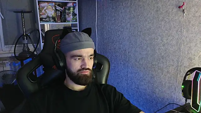 Nik Namee online show from November 2025 05:24:02 PM