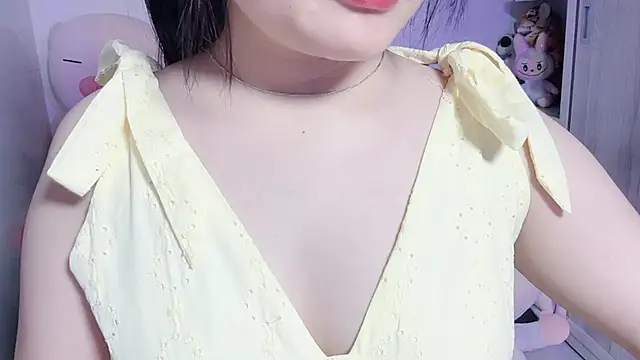Snapshot of BeChinh_Lee chatting on July 2026 06:38:02 AM BeChinh Lee online show from July 2026 06:38:02 AM