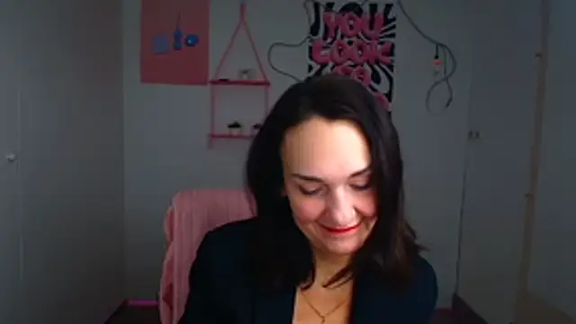 Snapshot of Rosie_Rosee chatting on March 2026 01:06:01 PM Rosie Rosee online show from March 2026 01:06:01 PM