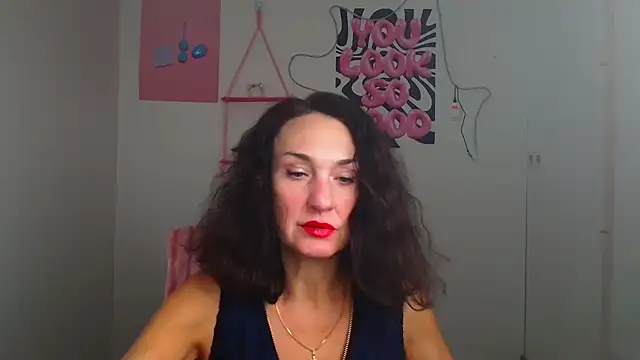 Snapshot of Rosie_Rosee chatting on March 2026 12:19:02 PM Rosie Rosee online show from March 2026 12:19:02 PM