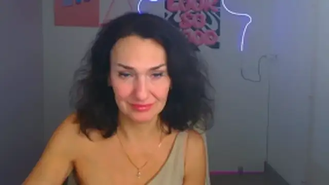 Snapshot of Rosie_Rosee chatting on March 2026 11:21:02 AM Rosie Rosee online show from March 2026 11:21:02 AM