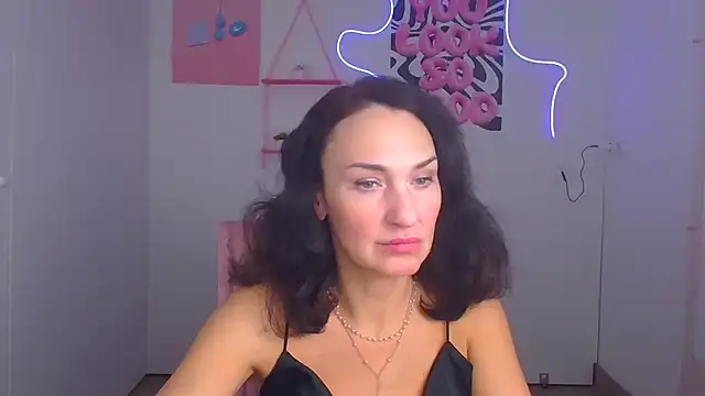 Snapshot of Rosie_Rosee chatting on April 2026 11:26:01 AM Rosie Rosee online show from April 2026 11:26:01 AM