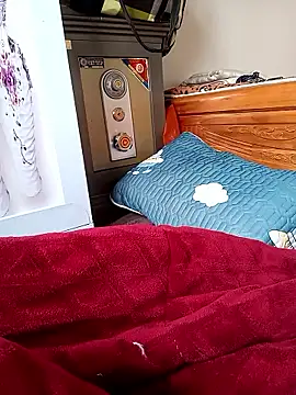 Zerin nova online show from December 2025 01:14:02 AM