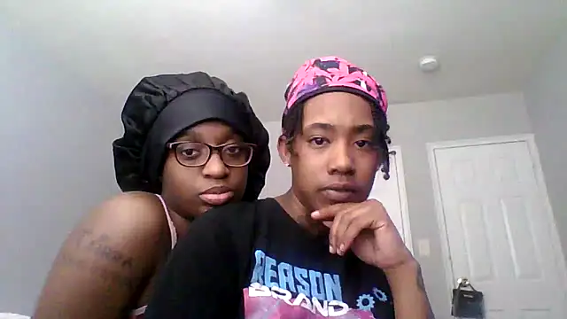 dezzidavill online show from February 2026 03:16:02 PM