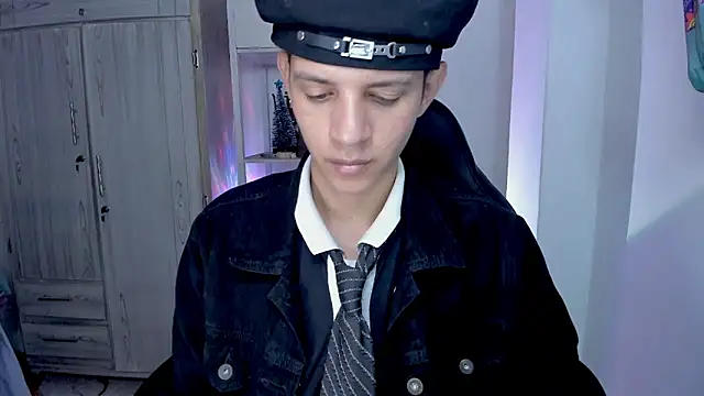 tylernova online show from January 2026 03:23:01 AM