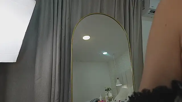 nina gb online show from March 2026 02:04:02 AM