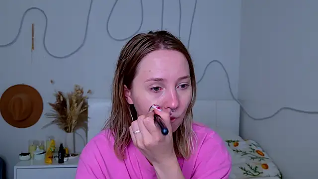CandiceKingzz online show from October 2025 05:30:01 AM