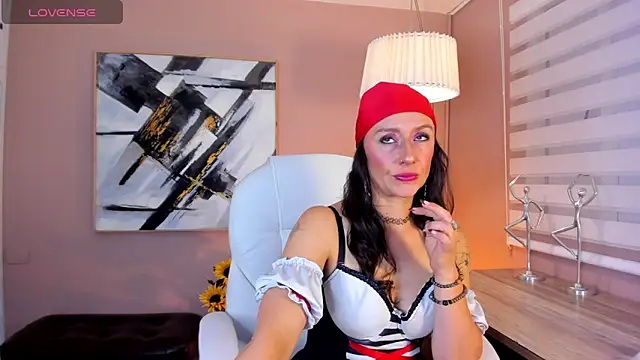 indigo wild  online show from October 2025 01:17:01 AM