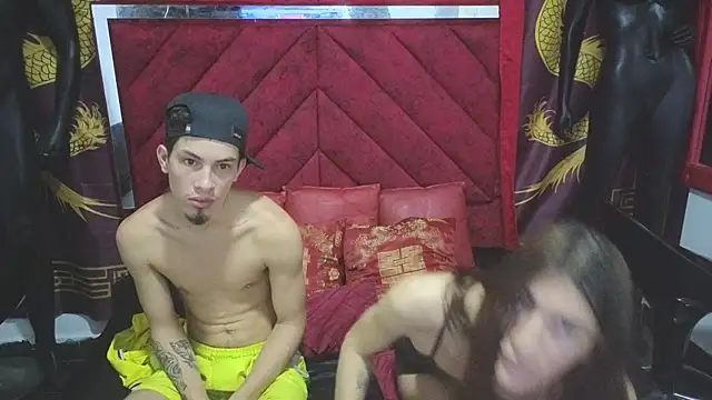 Snapshot of Pride_couple chatting on November 2025 11:13:01 PM Pride couple online show from November 2025 11:13:01 PM