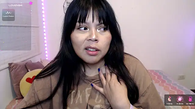 EllieMoonX online show from May 2026 11:13:01 PM