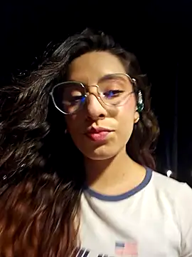 Snapshot of Meganthomson chatting on March 2026 02:59:01 AM Meganthomson online show from March 2026 02:59:01 AM