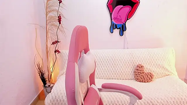 EmmaMyers1 online show from November 2025 11:16:01 PM