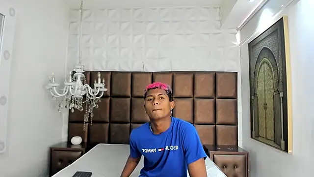 MorenitoDigno online show from January 2026 07:17:01 PM