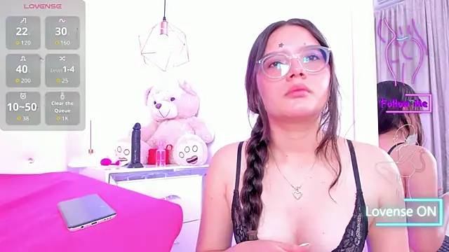 Snapshot of Nara_Pink chatting on October 2025 08:09:02 PM Nara Pink online show from October 2025 08:09:02 PM