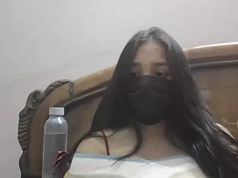 CumWithKajal online show from November 2025 06:40:02 PM