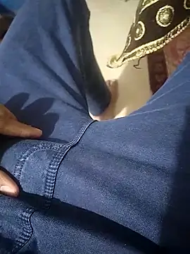 desiboysurya online show from October 2025 09:00:01 AM