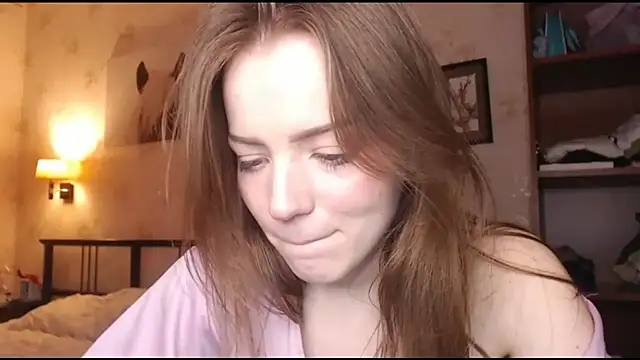Olivia Mensy online show from October 2025 08:59:02 AM