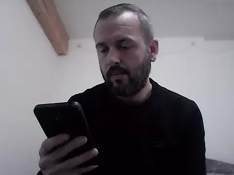 Snapshot of Mike_3789 chatting on November 2025 12:49:02 PM Mike 3789 online show from November 2025 12:49:02 PM