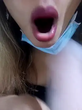 FATIFATIMOROC online show from January 2026 08:18:02 AM