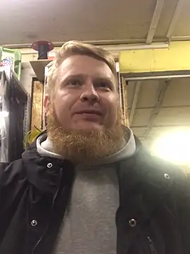 Snapshot of bodywork30 chatting on November 2025 03:36:01 PM bodywork30 online show from November 2025 03:36:01 PM