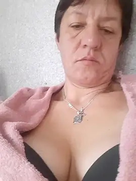 Snapshot of MiaSunni2334 chatting on October 2025 06:02:02 AM MiaSunni2334 online show from October 2025 06:02:02 AM