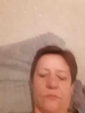 Snapshot of MiaSunni2334 chatting on October 2025 03:52:01 PM MiaSunni2334 online show from October 2025 03:52:01 PM