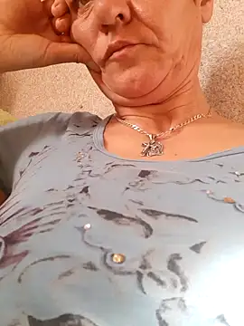 Snapshot of MiaSunni2334 chatting on October 2025 01:35:02 PM MiaSunni2334 online show from October 2025 01:35:02 PM