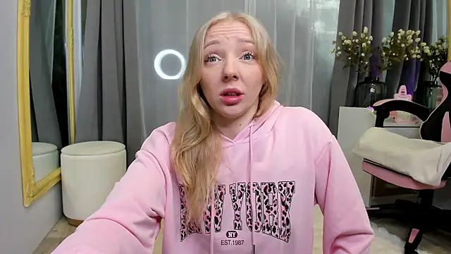 SundyRose online show from February 2026 08:59:02 AM