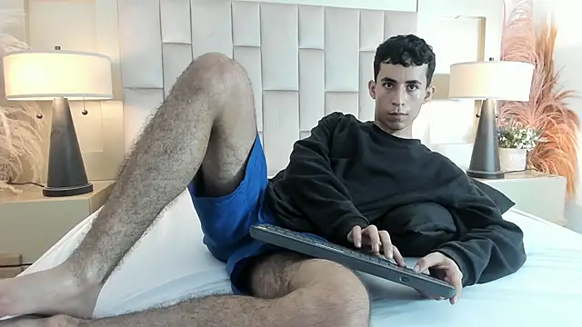 Snapshot of Zahir_Ashar chatting on March 2026 12:06:02 AM Zahir Ashar online show from March 2026 12:06:02 AM