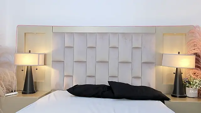 Snapshot of Zahir_Ashar chatting on March 2026 12:04:01 AM Zahir Ashar online show from March 2026 12:04:01 AM