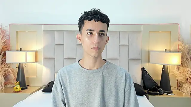 Snapshot of Zahir_Ashar chatting on March 2026 12:01:02 AM Zahir Ashar online show from March 2026 12:01:02 AM