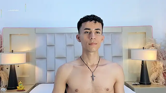 Snapshot of Zahir_Ashar chatting on April 2026 11:53:01 PM Zahir Ashar online show from April 2026 11:53:01 PM