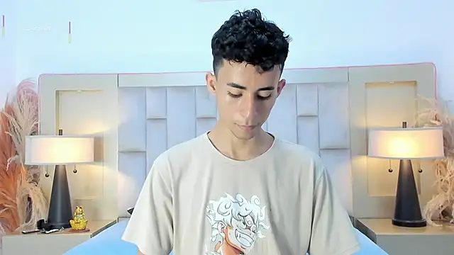 Snapshot of Zahir_Ashar chatting on April 2026 10:48:02 PM Zahir Ashar online show from April 2026 10:48:02 PM