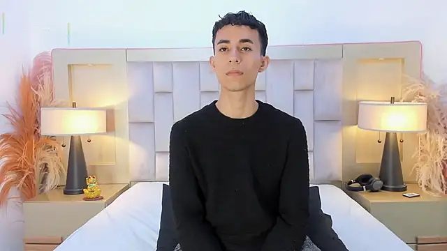 Snapshot of Zahir_Ashar chatting on April 2026 07:58:01 PM Zahir Ashar online show from April 2026 07:58:01 PM