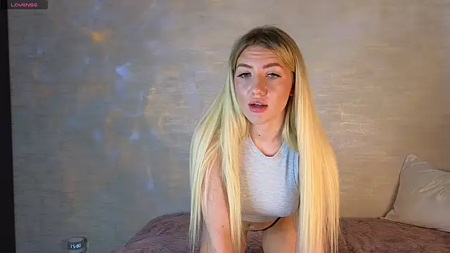 Snapshot of sweety__ella chatting on June 2026 01:29:01 AM sweety ella online show from June 2026 01:29:01 AM