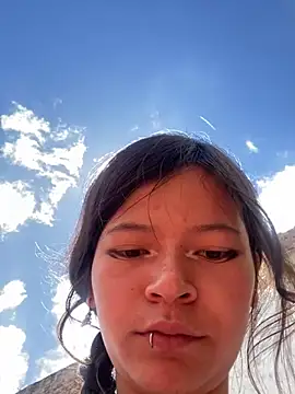 Snapshot of Ninfa_pink chatting on November 2025 04:17:01 PM Ninfa pink online show from November 2025 04:17:01 PM