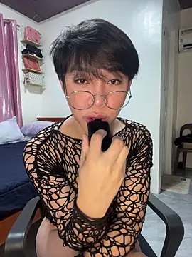 Keyka15 online show from February 2026 10:11:02 AM