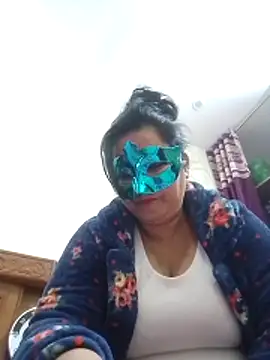 Honey-26 online show from November 2025 08:27:01 AM